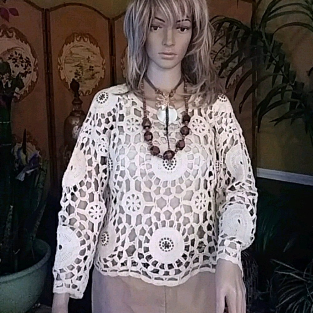 My Tribe FINAL SALE 🌹Crochet medallions top🌹